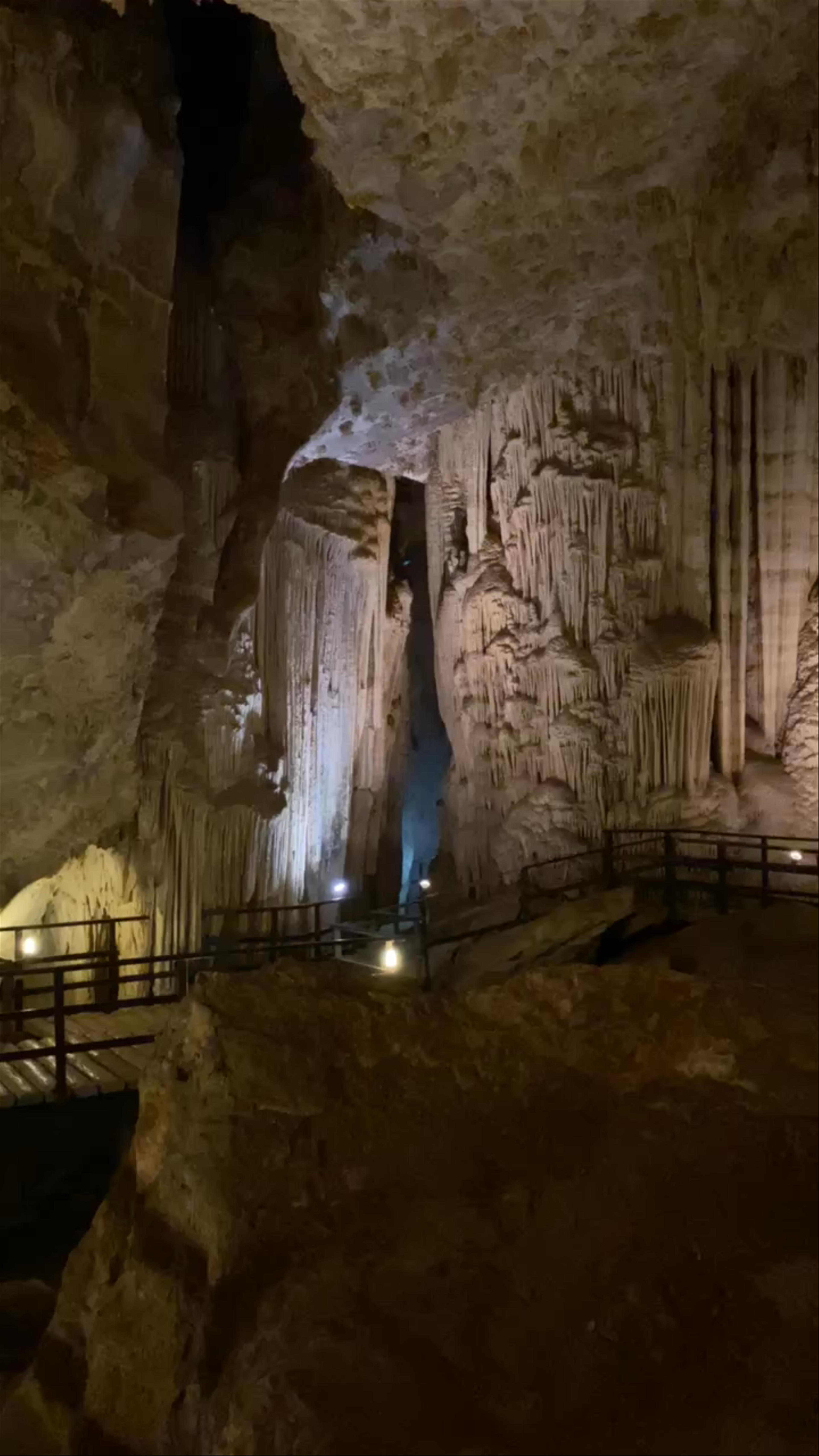 Diamond Cave (Phra Nang Nai Cave): Mystical Underground Wonder in Ao Nang, Thailand