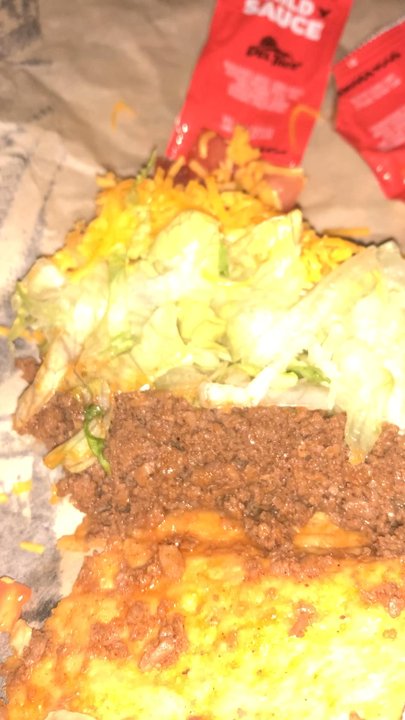 Del Taco - I thought you people put 1 oz of cheese ‍‍‍‍ - Fast Food Near Me - Clovis, California
