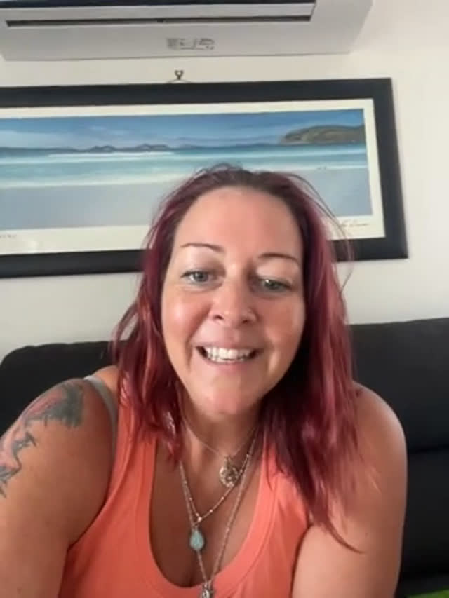 Video thumbnail of Amy & Keith sharing their Online Empires experience