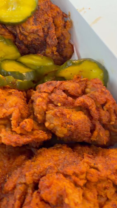 Downlow Chicken Shack - Chicken Shop Near Me - Vancouver, British Columbia