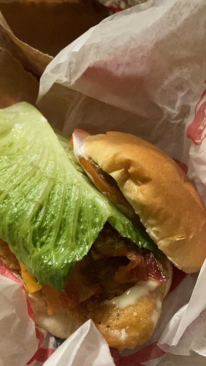 Wendy's - Where's my asiago sandwich? [Video was cut short by Yelp] - Burgers Near Me - Norwalk, California