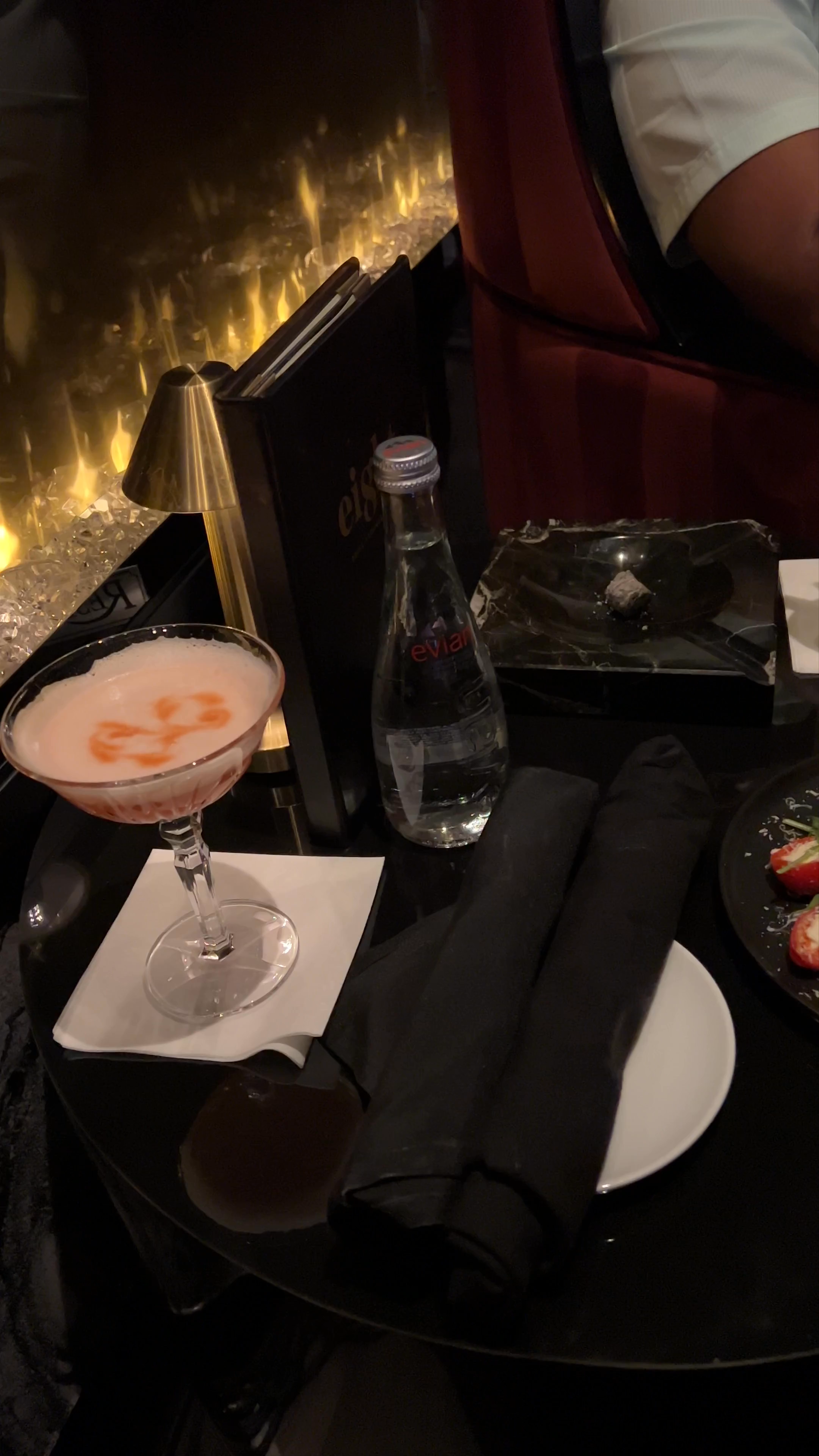 Eight Lounge: Sophisticated Nightlife on South Las Vegas Boulevard