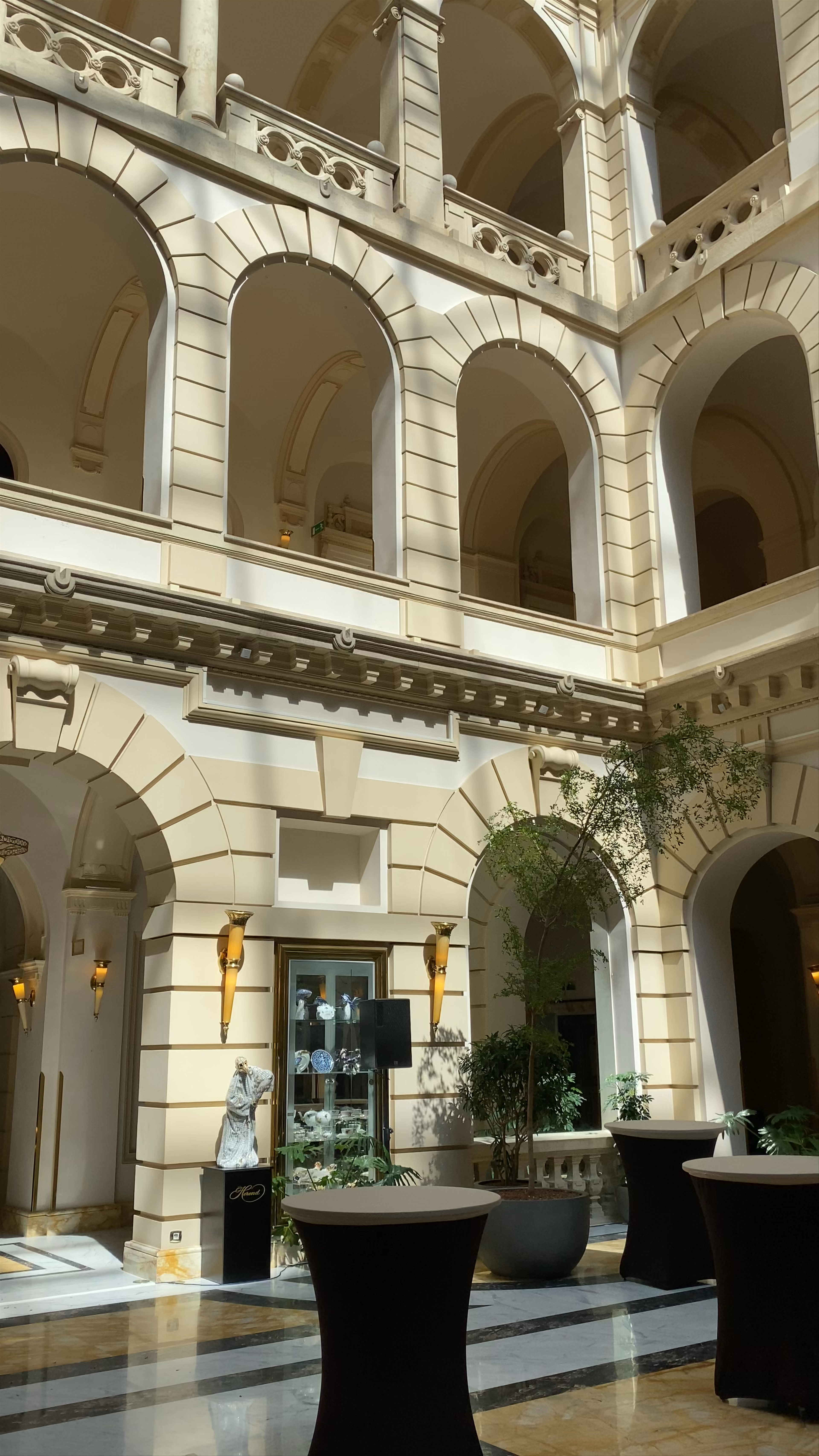 Anantara New York Palace Budapest Hote