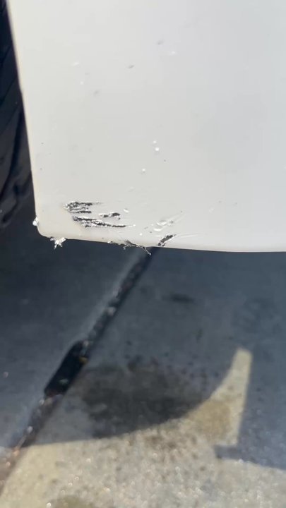 Unique Auto Spa Oil & Lube - I always come here for my oil change. They're great. This is the first time I decide to use the free wash I will never again. - Car Wash Near Me - Downey, California
