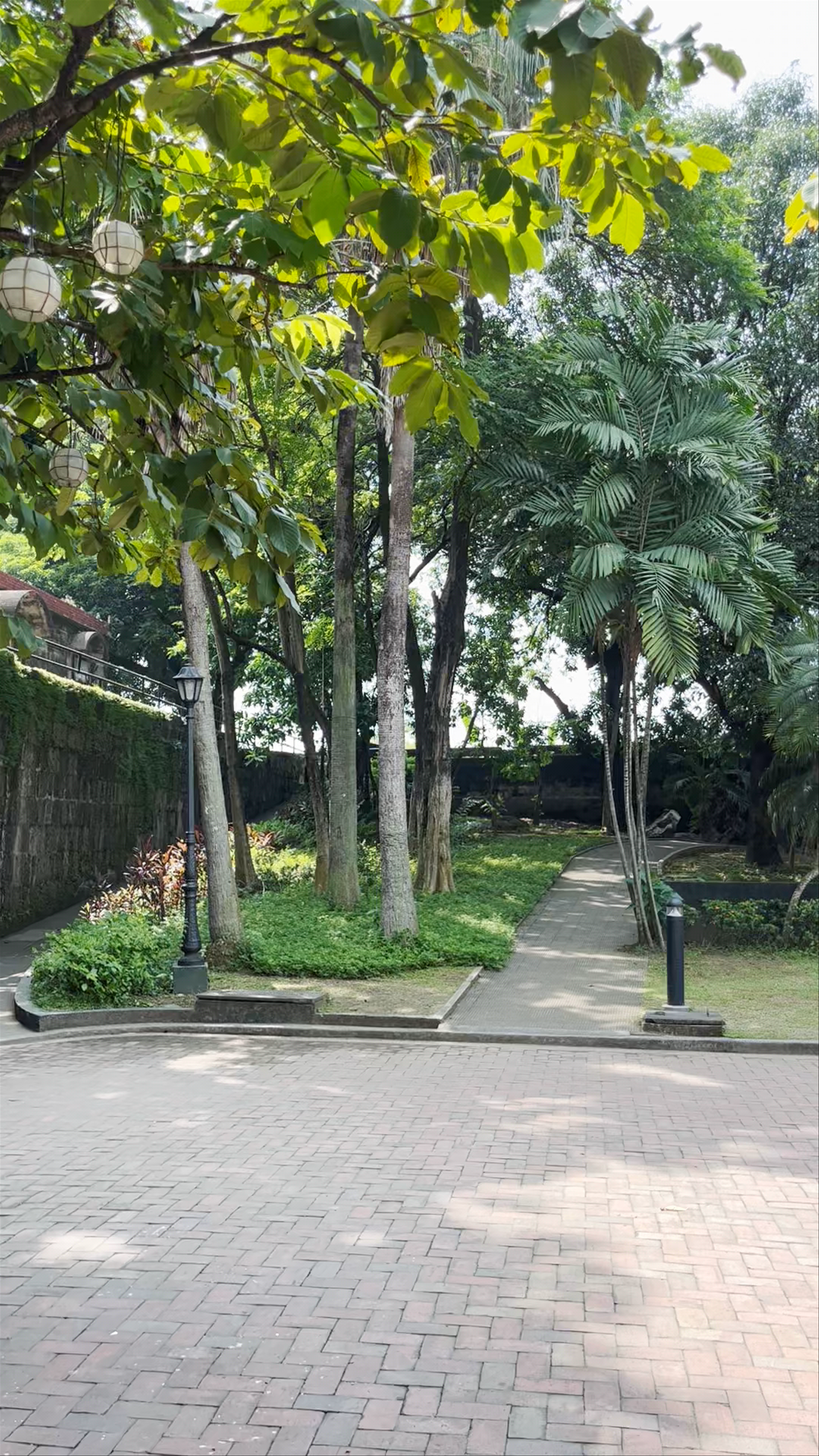 Fort Santiago: Historic Green Oasis in Manila's Intramuros
