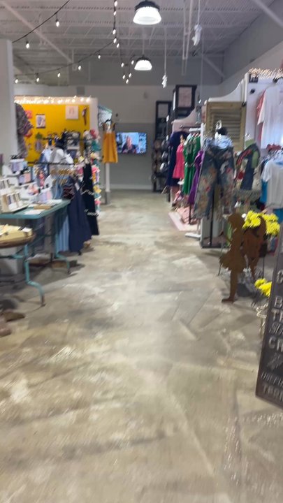 Painted Tree Boutiques - Accessories Near Me - Houston, Texas