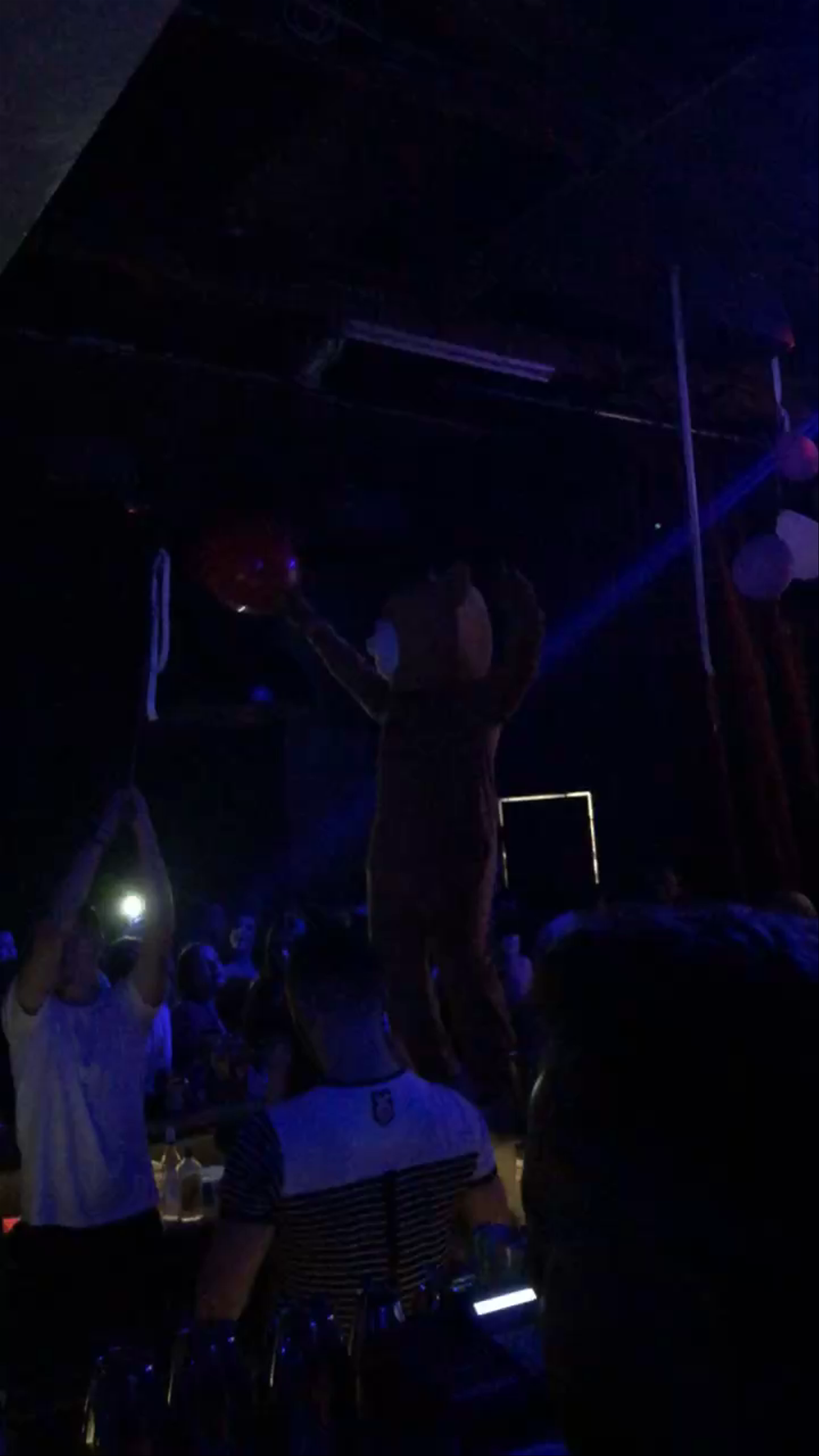 Night Party Vibes at Prive Club Alexandroupoli