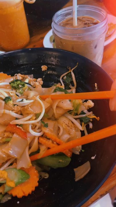 Toss Noodle Bar - Asian Fusion Near Me - Berkeley, California