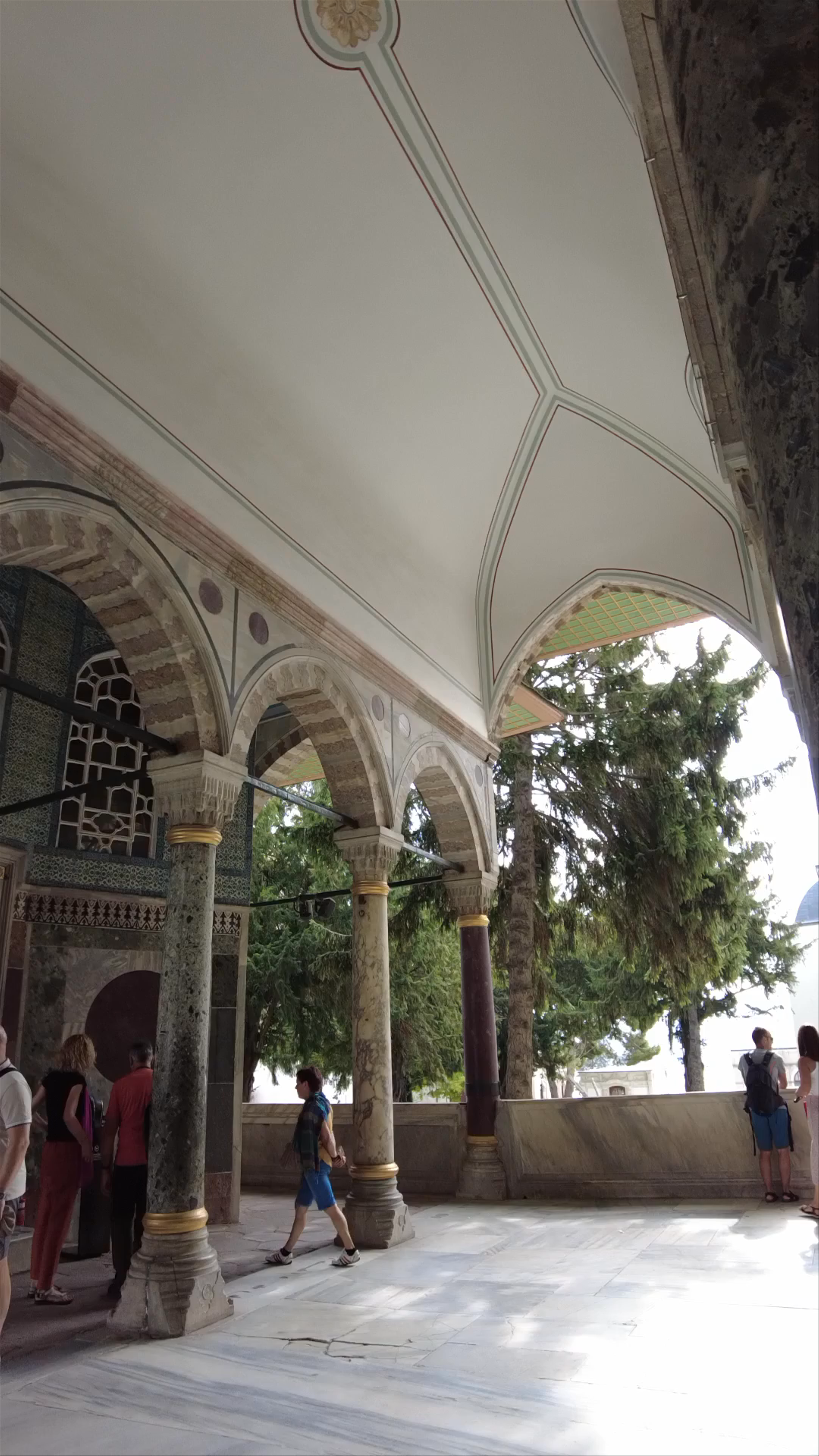 Topkapı Palace: Timeless Elegance in Istanbul's Historic Heart