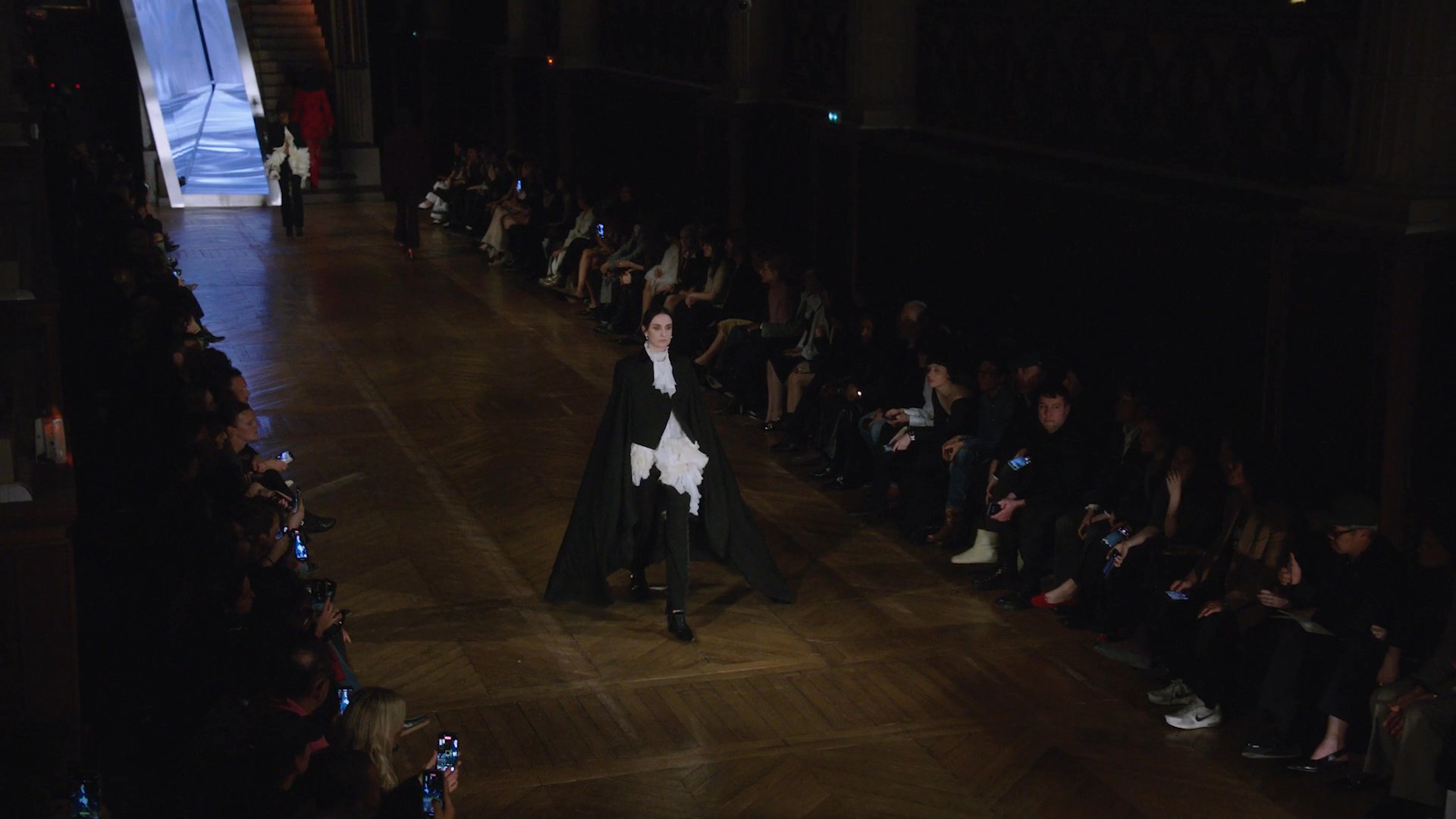 Alexander McQueen · AW25 · Runway · Paris