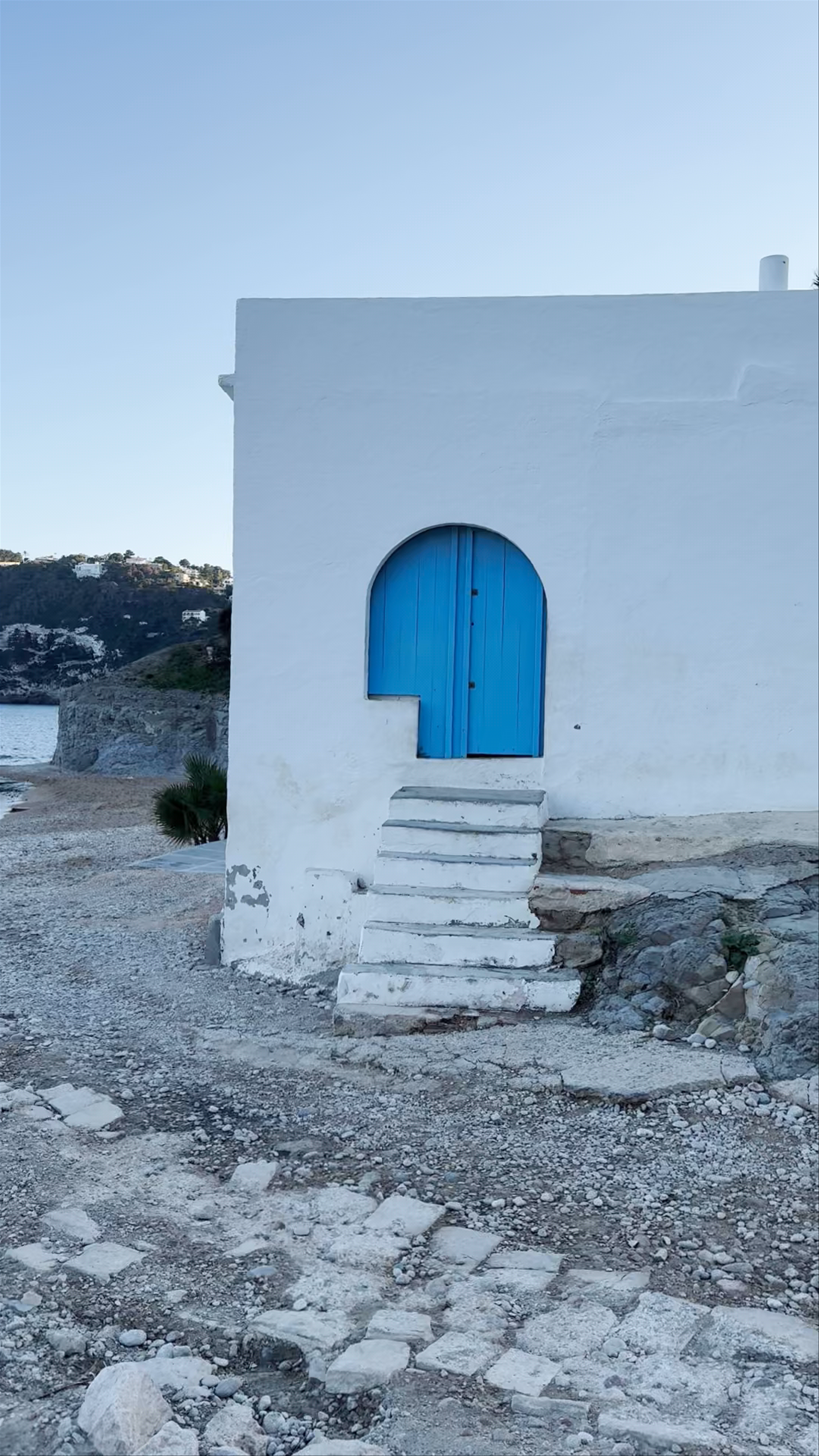 Tranquil Seaside Serenity at Cala del Portitxol, Valencian Community, Spain