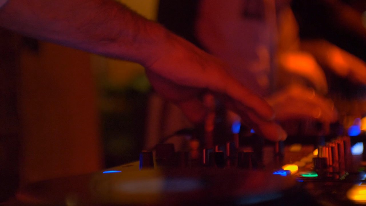 Thumbnail for DJ Quartets, RISING (2025)