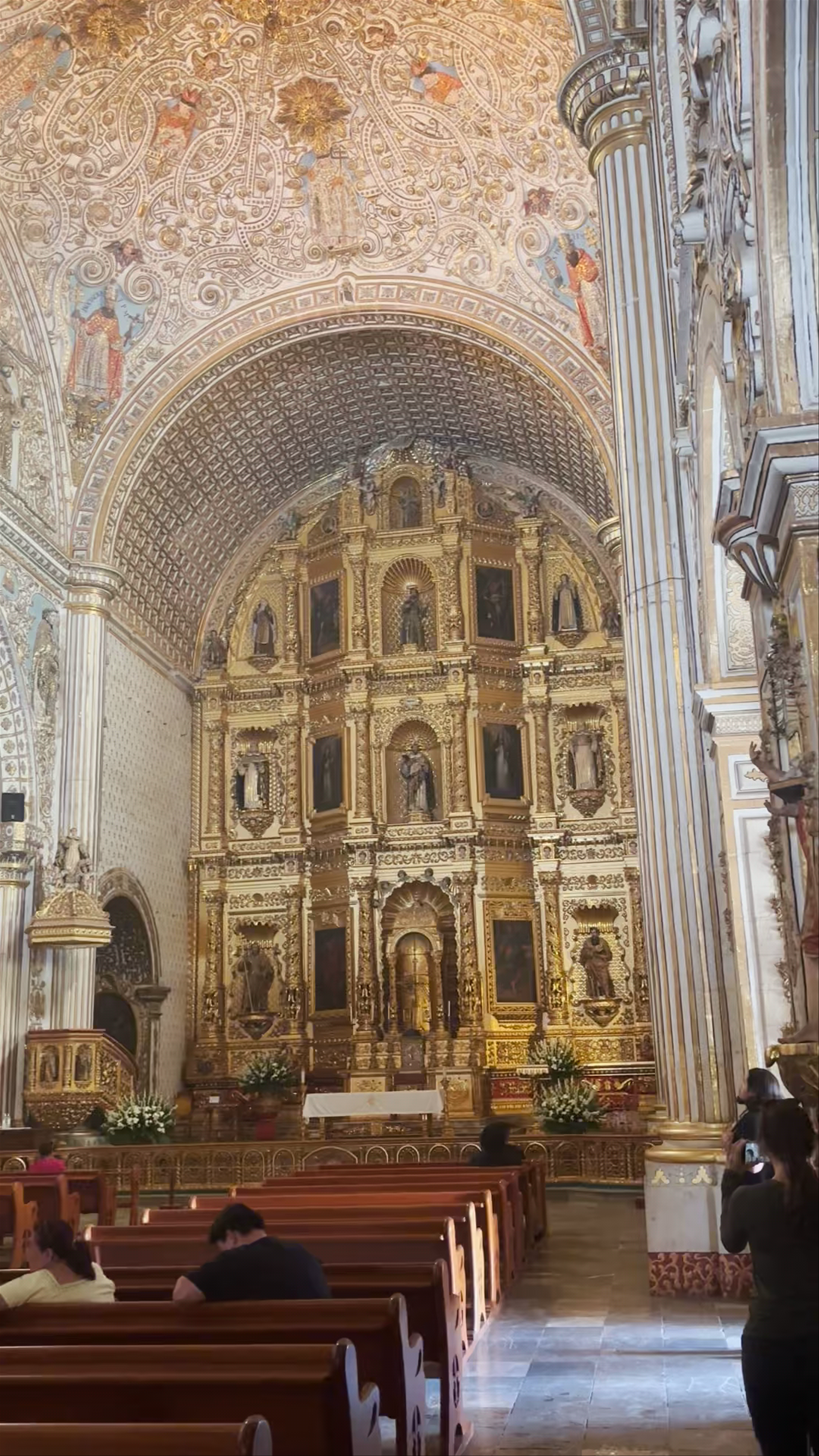 Templo de Santo Domingo de Guzmán: Baroque Splendor in Oaxaca