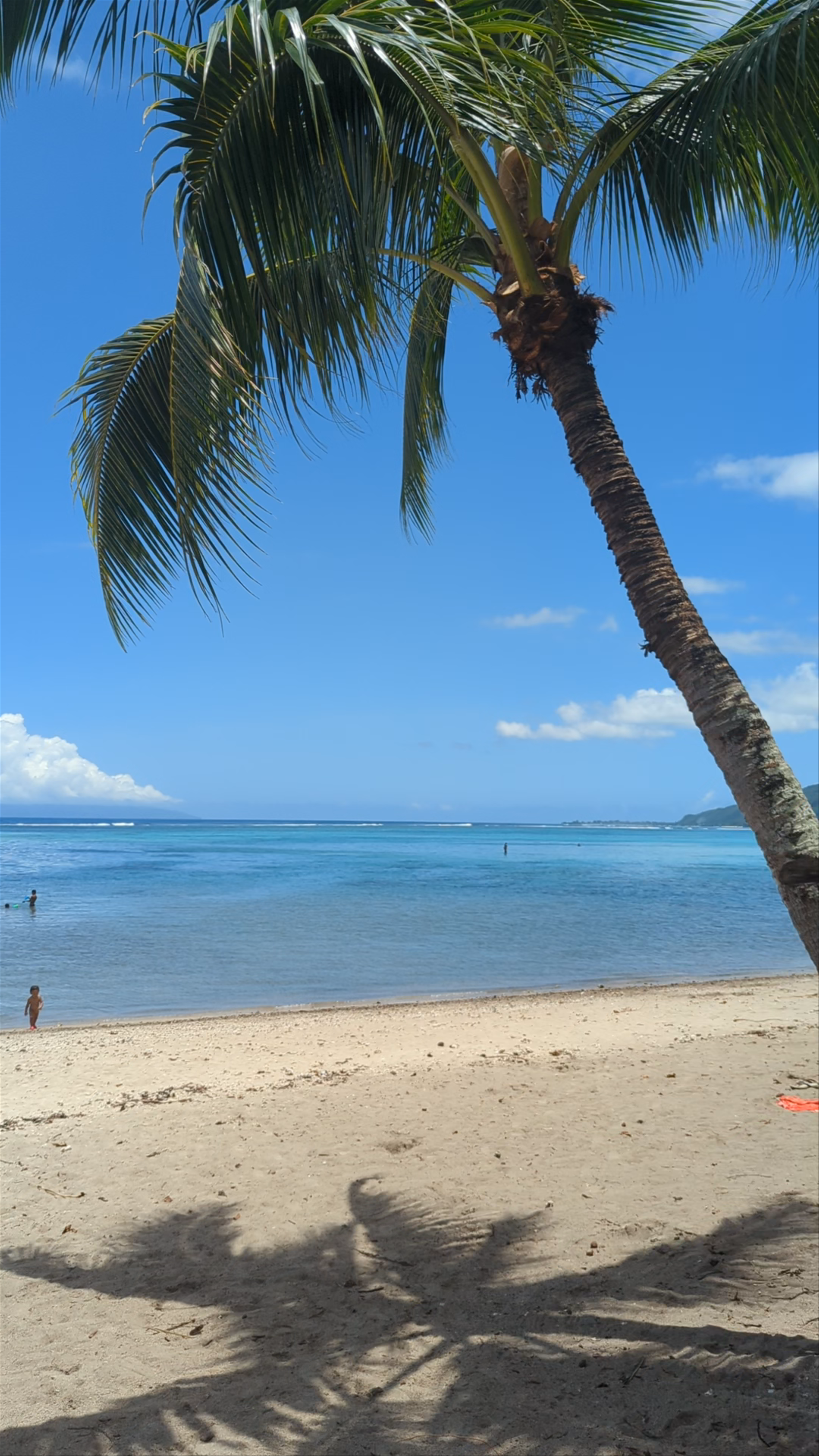 Plage publique de Rohotu