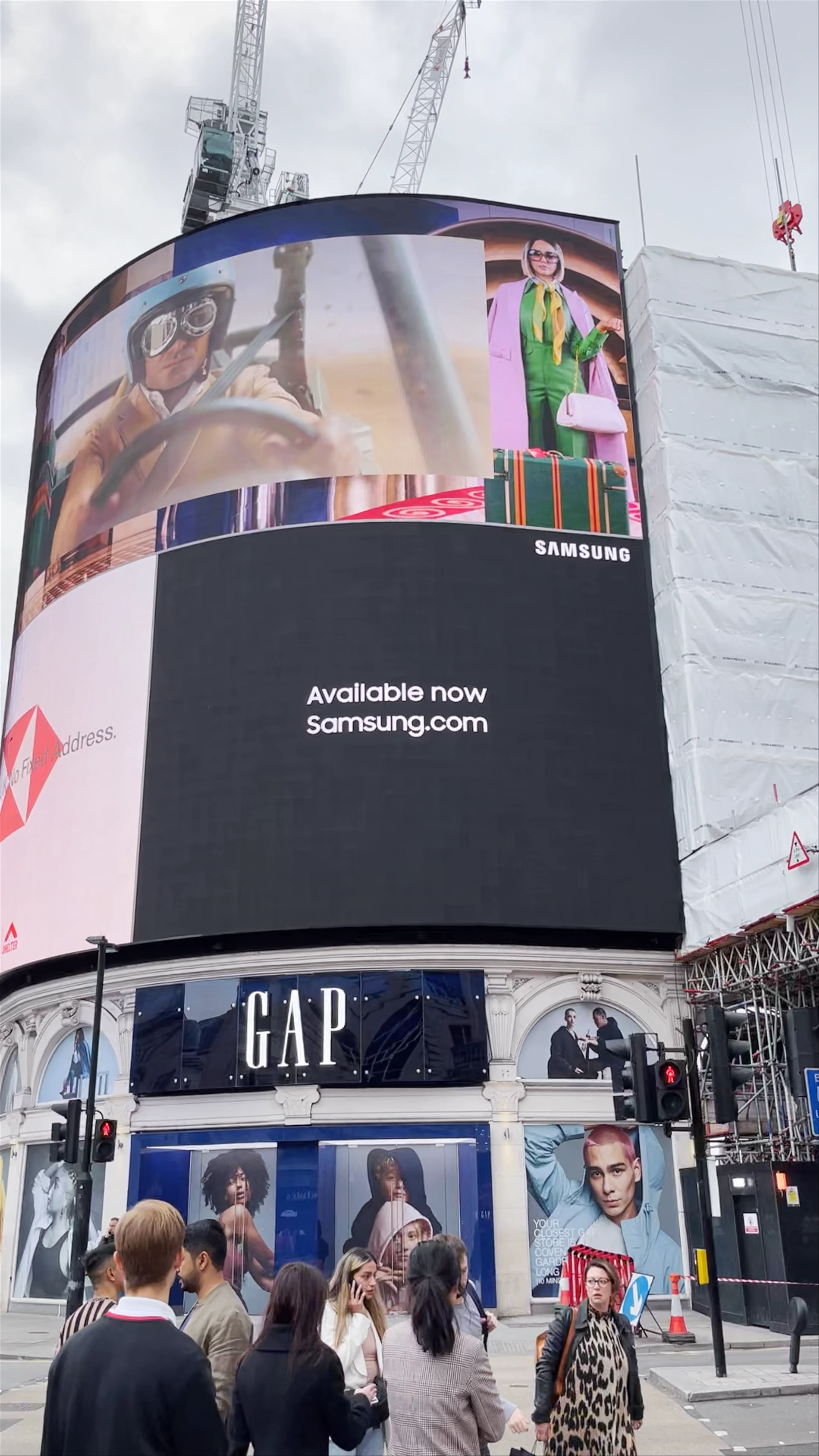 Piccadilly Circus