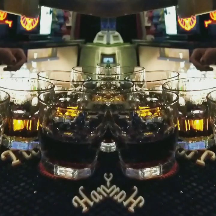 Turner's Pub 33 - Sports Bars Near Me - Costa Mesa, California