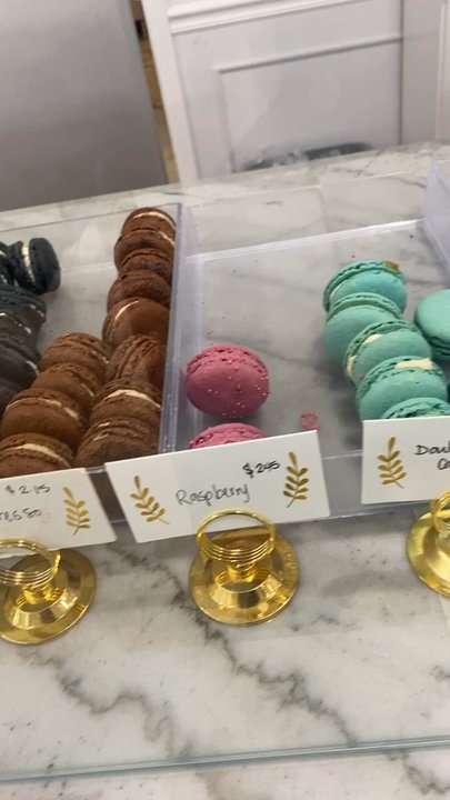 17 Berkshire - Coffee & Tea Near Me - Memphis, Tennessee