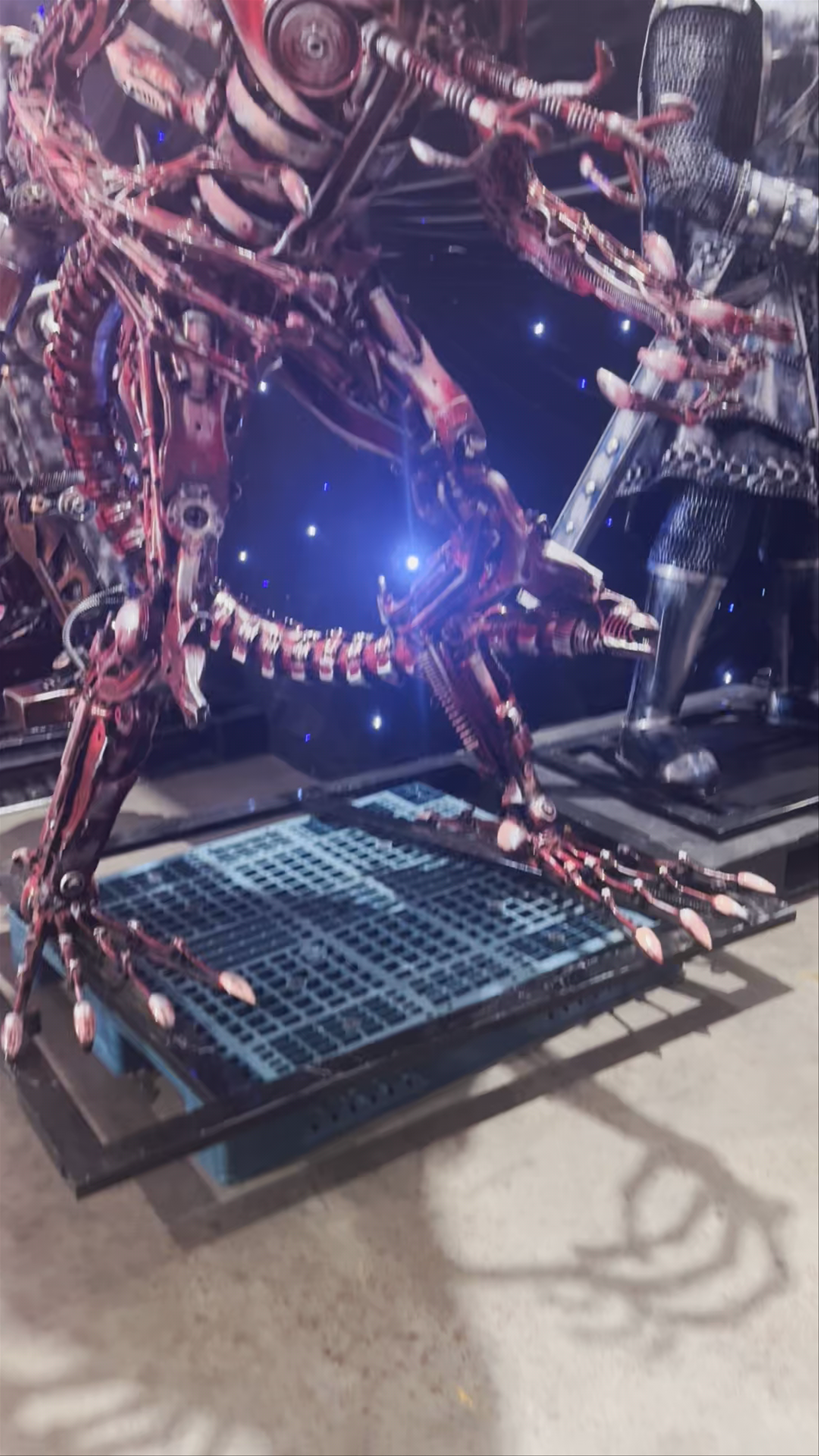 Metartworld World's Largest Indoor Scrap Metal Art Gallery(Guinness World Record Holder) Starry Sky Exhibition/VR Theme Park