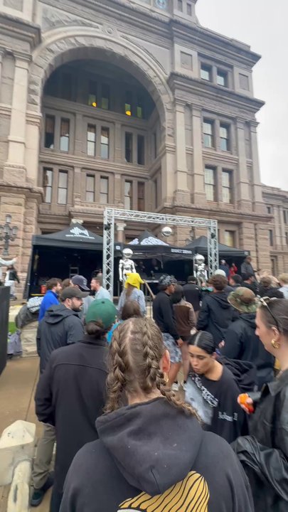 Texas State Capitol - Landmarks & Historical Buildings Near Me - Austin, Texas