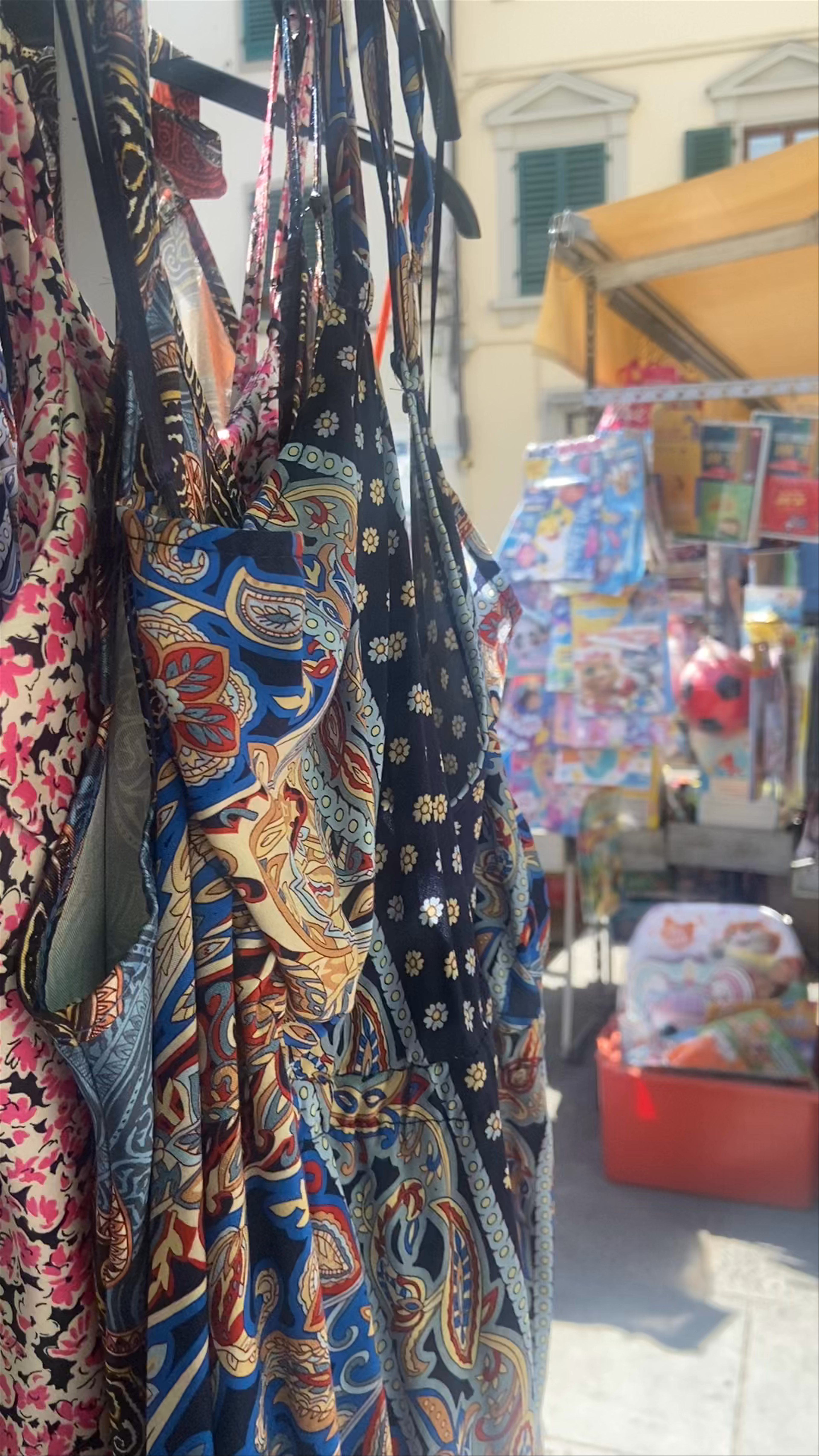 Piazza di Sant'Ambrogio, Florence