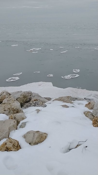Mariner's Trail - Ice formations - Hiking Near Me - Two Rivers, Wisconsin