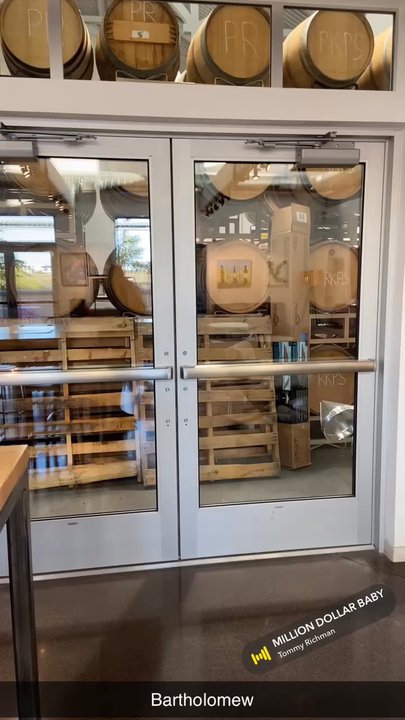 Bartholomew Winery - Inside !!! - Wineries Near Me - Kennewick, Washington
