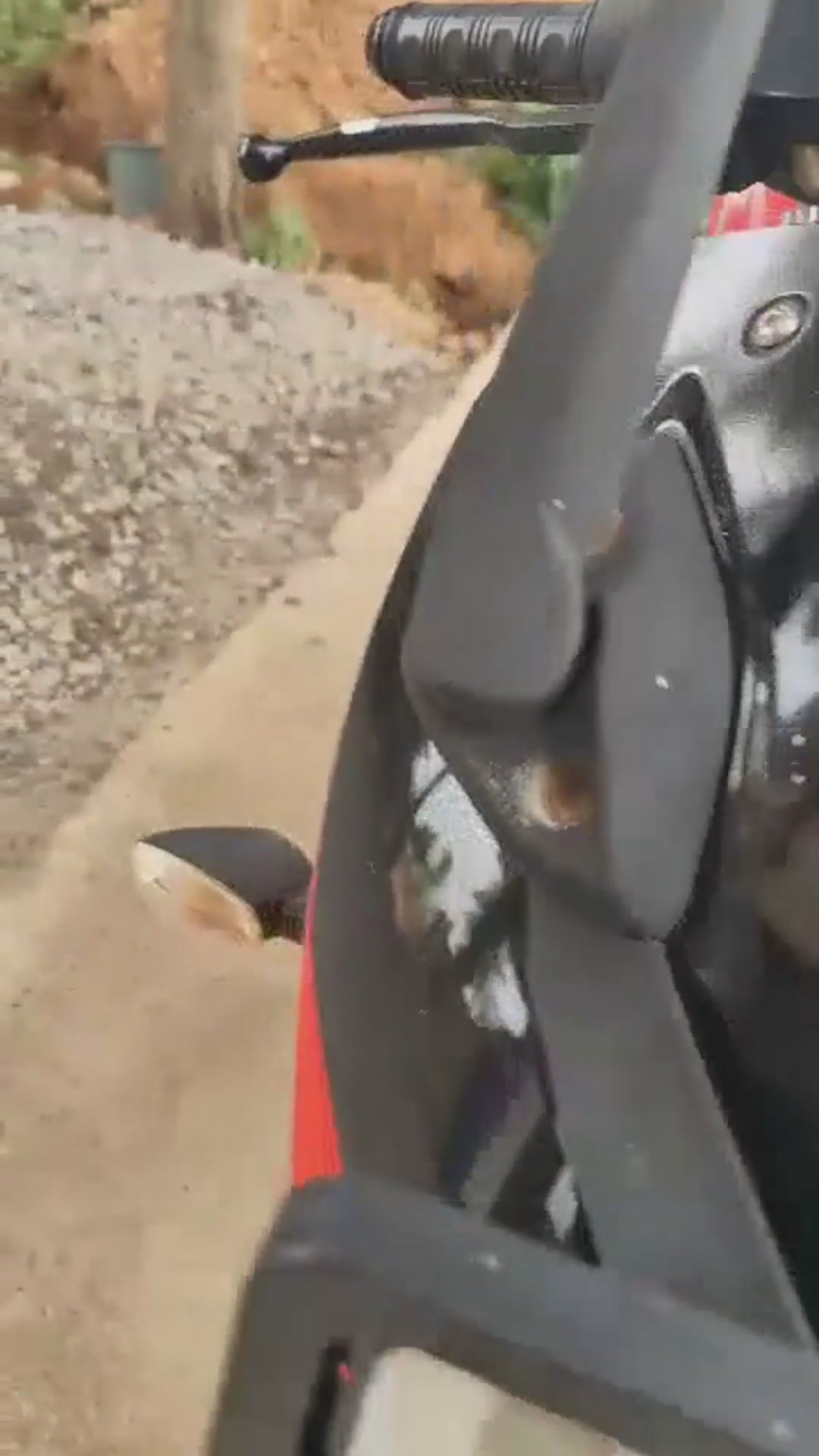 Walk-around video thumbnail