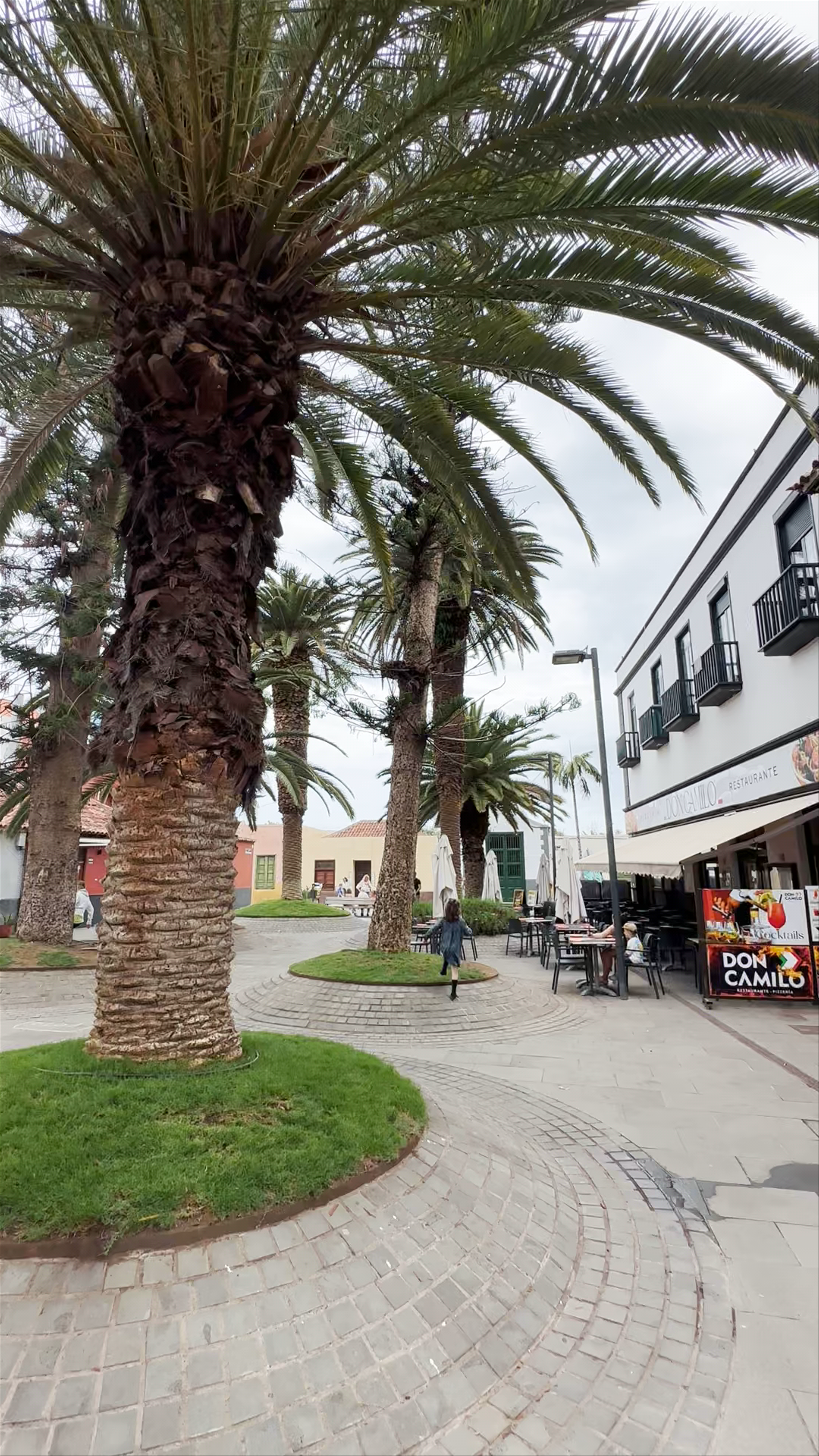 Plaza Benito Pérez Galdós (La Placeta)