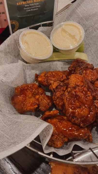Antonio’s Pizza By The Slice Kitchen & Bar - Worcester - Hot honey boneless wings, steak burrito pizza, & chicken bacon ranch pizza - Pizza Near Me - Worcester, Massachusetts