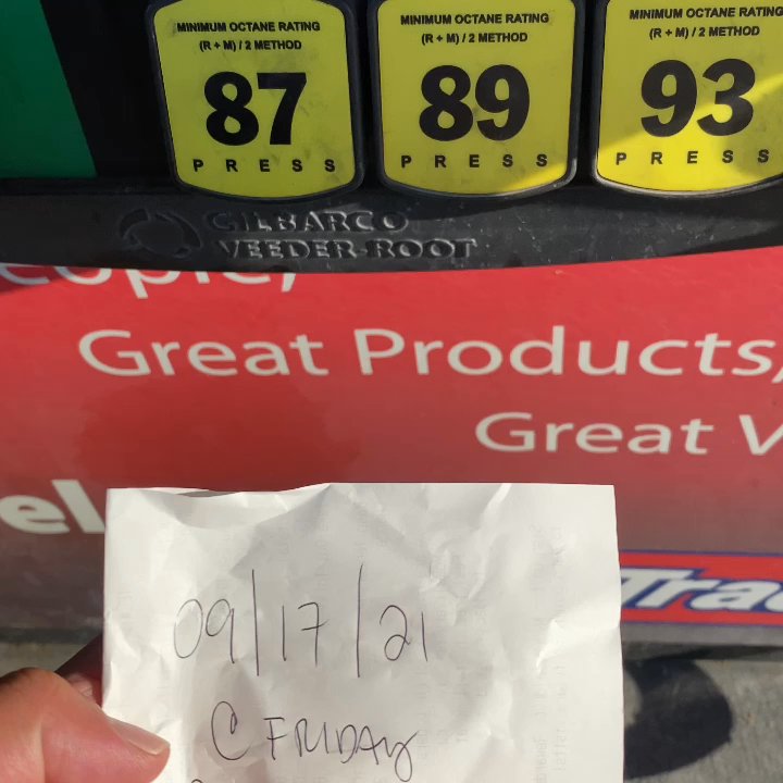 RaceTrac - 09/17/21- Racetrac (Inside is closed due to shortage of staff) - Gas Stations Near Me - Frisco, Texas