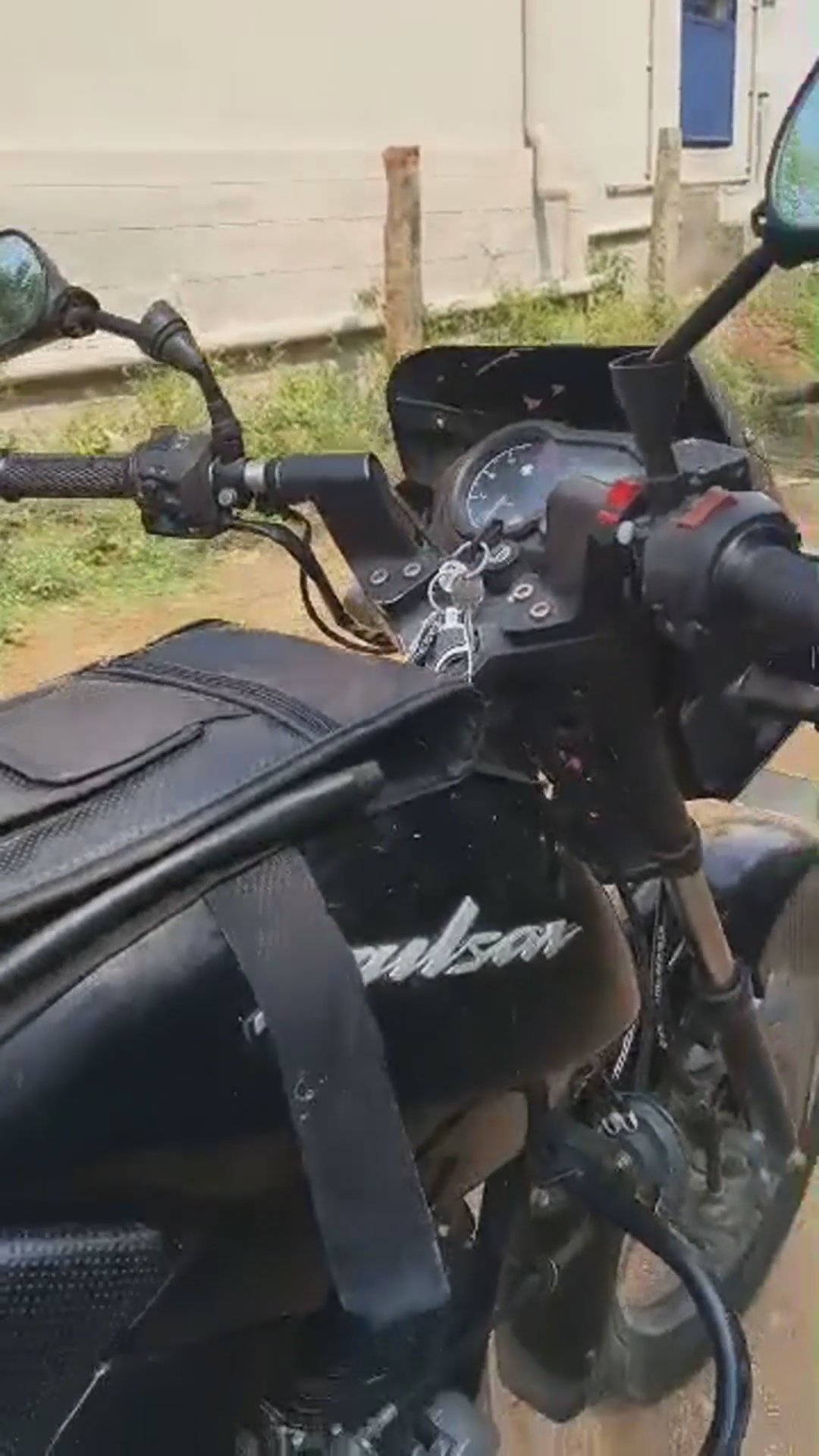 Walk-around video thumbnail