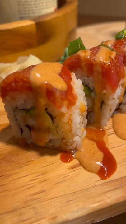 Thai Chef - Suniati - Thai Near Me - Schertz, Texas