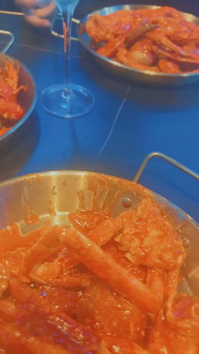King Crab Boil - Food was hot and fresh made to order. Will definite go back - Seafood Near Me - Brampton, Ontario