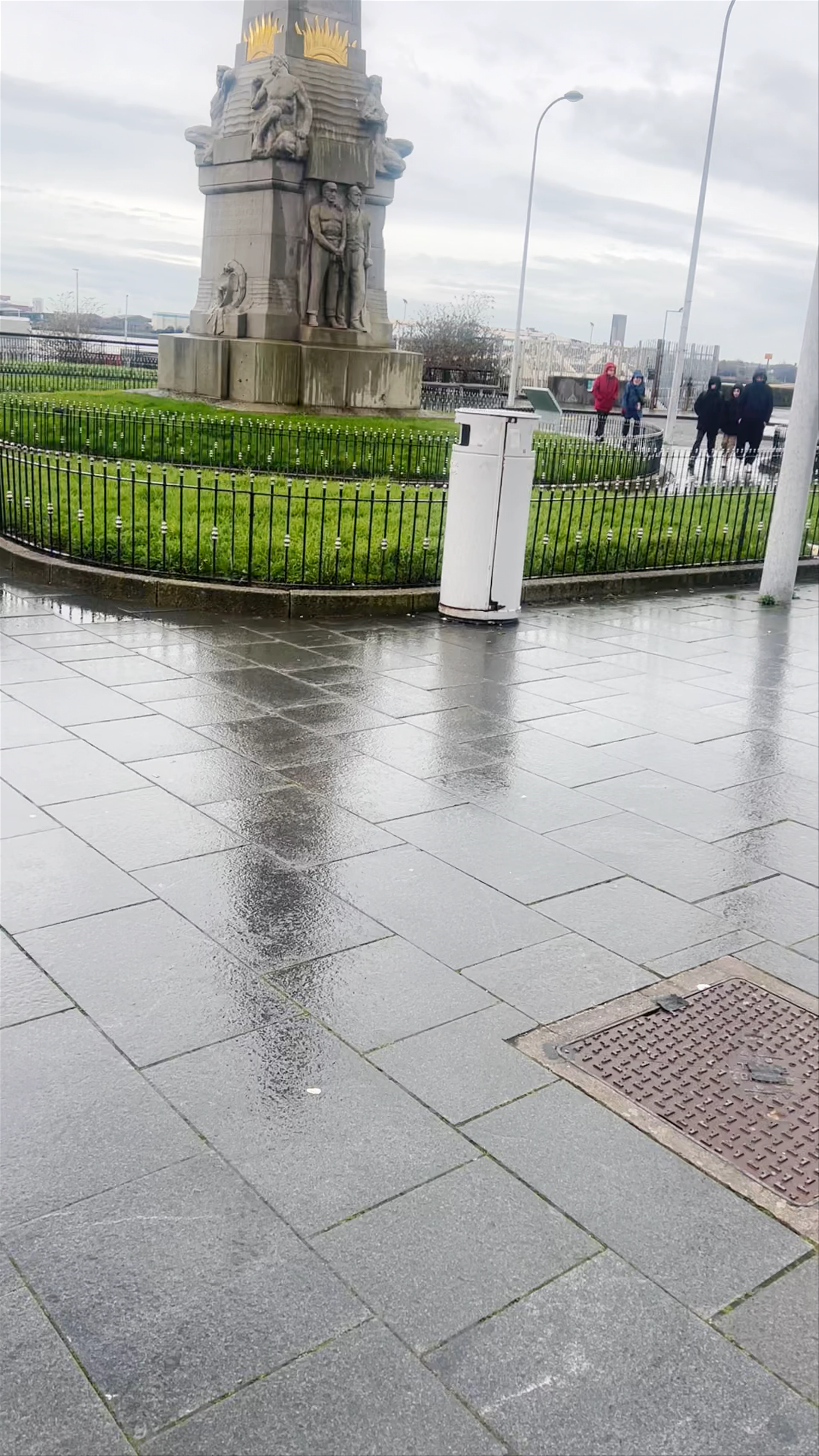 Memorial to the Marine Engine Room Heroes