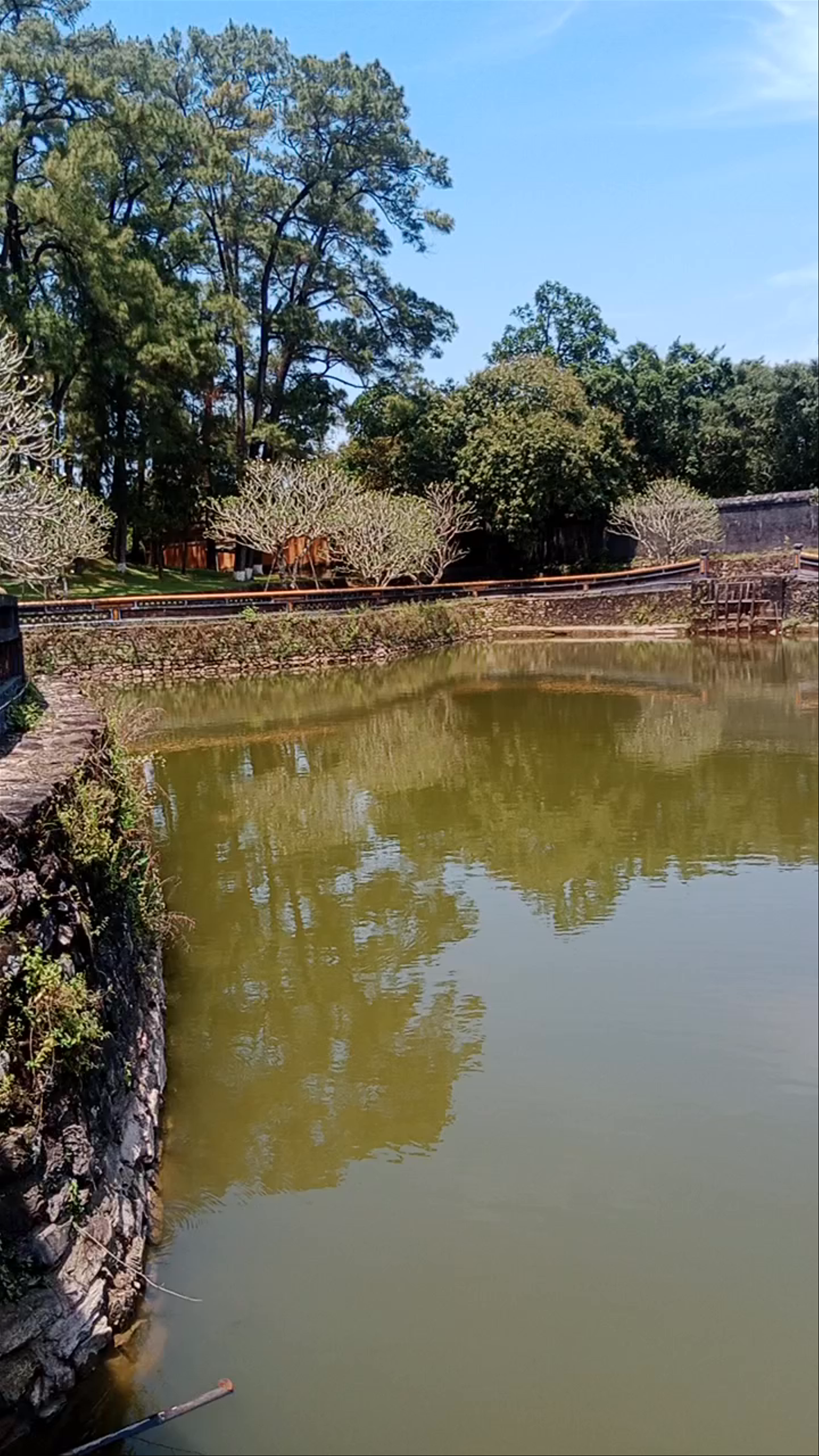 Tomb of Tu Duc king's wife