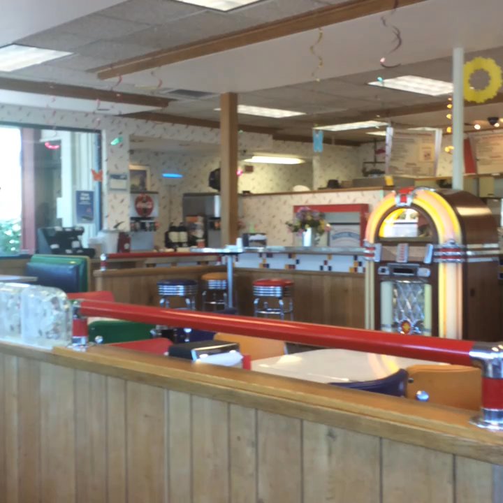 Burgerville - Video - Burgers Near Me - Portland, Oregon