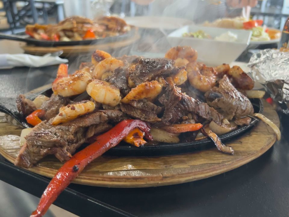 Mariscos El Charco - Mexican Near Me - Denver, Colorado