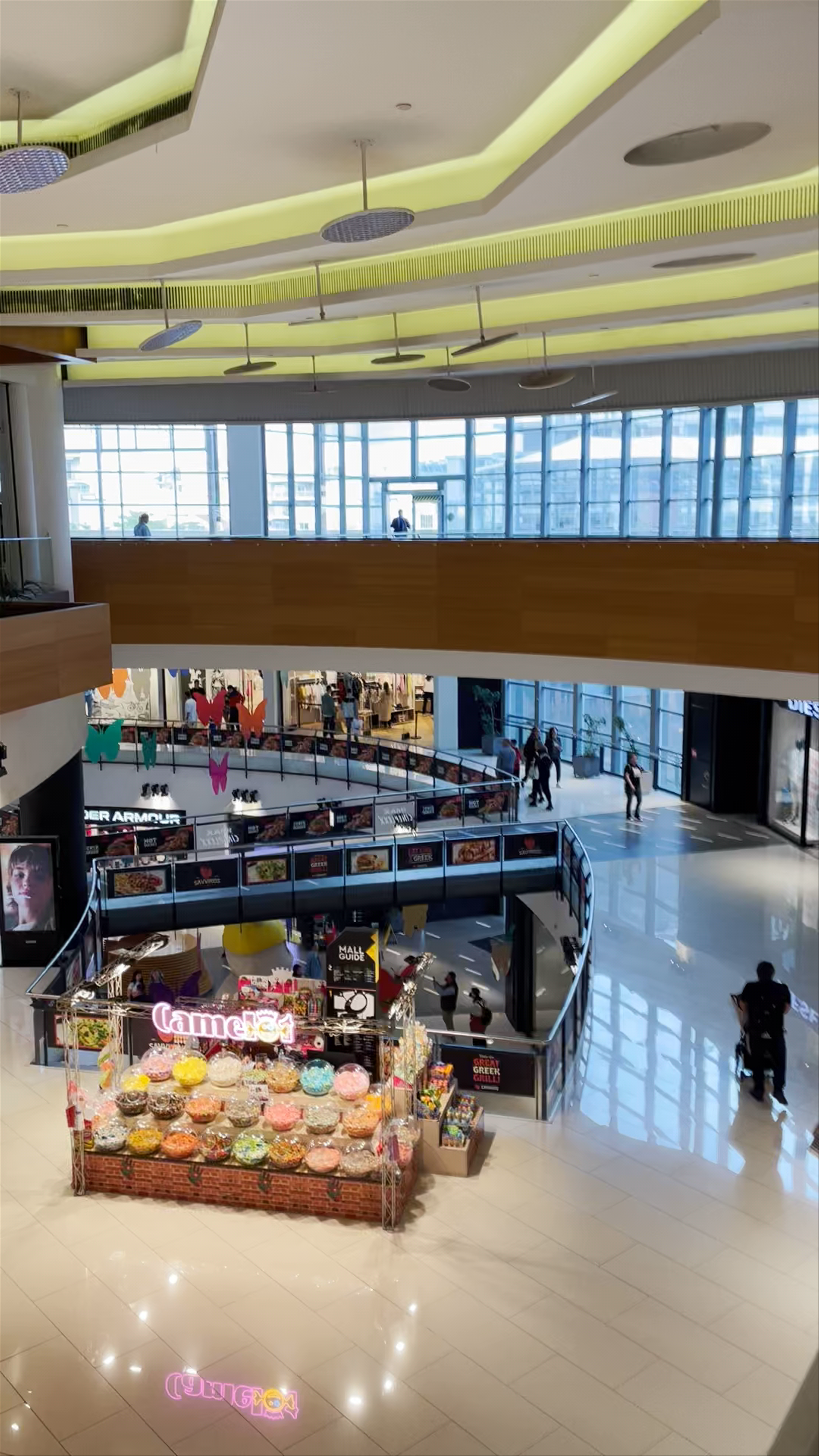 One Salonica Outlet Mall - Vibrant Shopping Experience in Thessaloniki