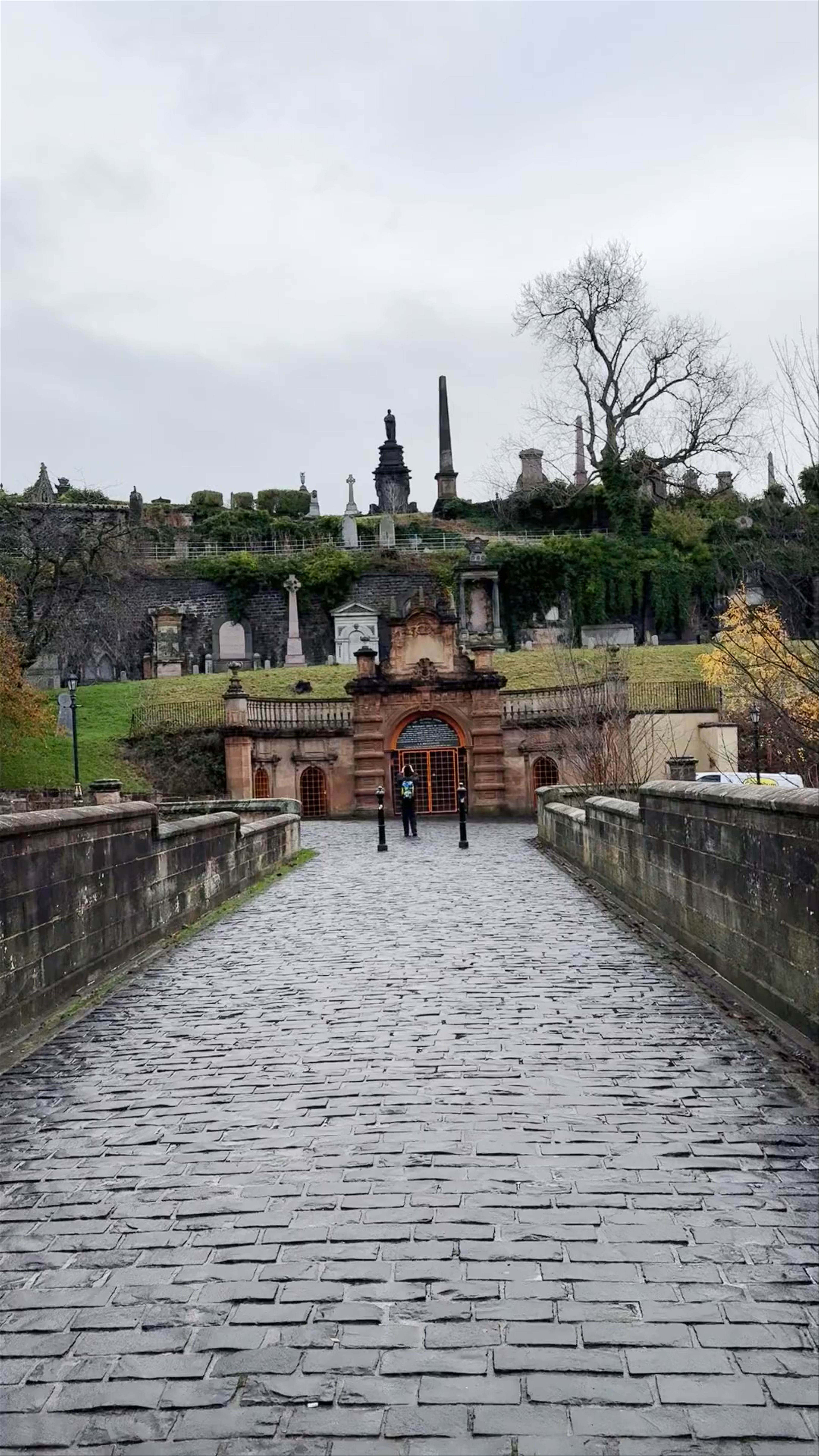 Glasgow Necropolis