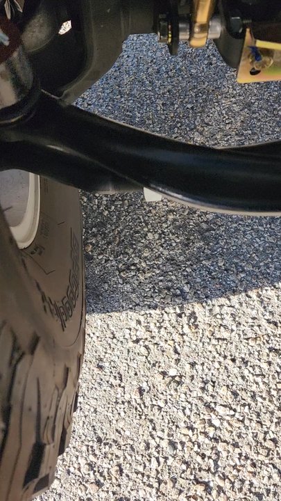 Brothers 4x4 - Tie rod clunking sound, poor installation - Auto Repair Near Me - Montclair, California