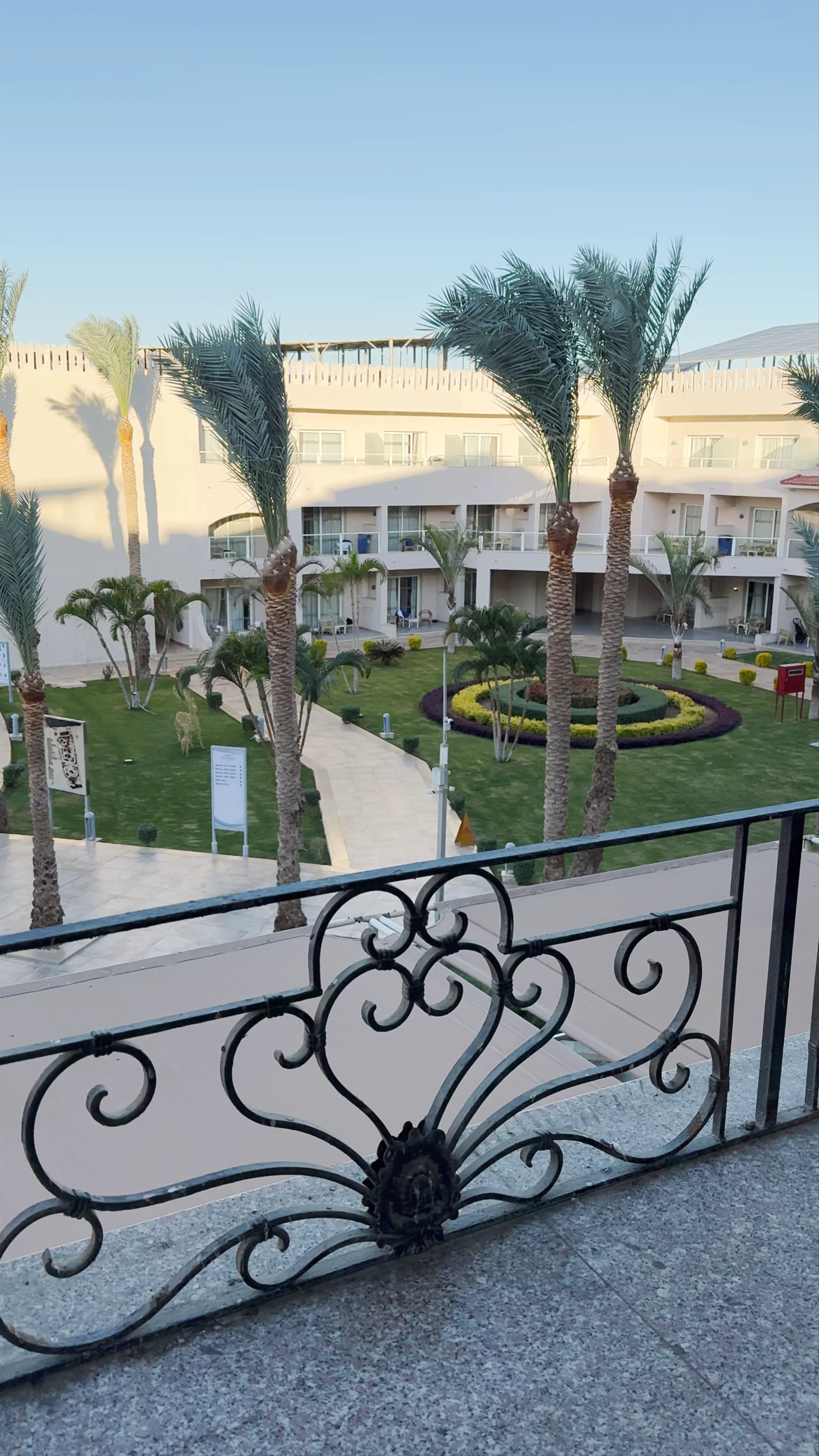 Pickalbatros Royal Moderna Resort