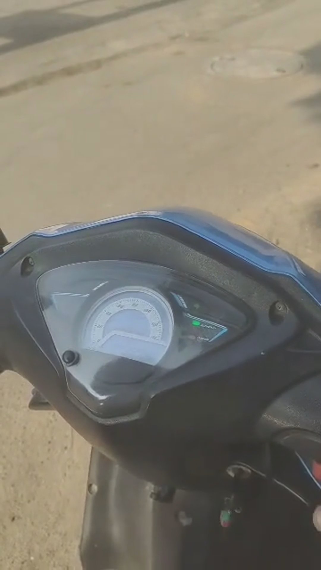 Walk-around video thumbnail