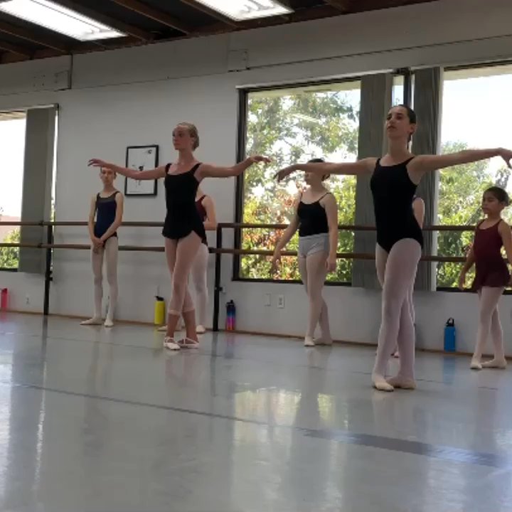 Cuizon Ballet Centre - Cuizon Ballet Centre - Dance Schools Near Me - Thousand Oaks, California