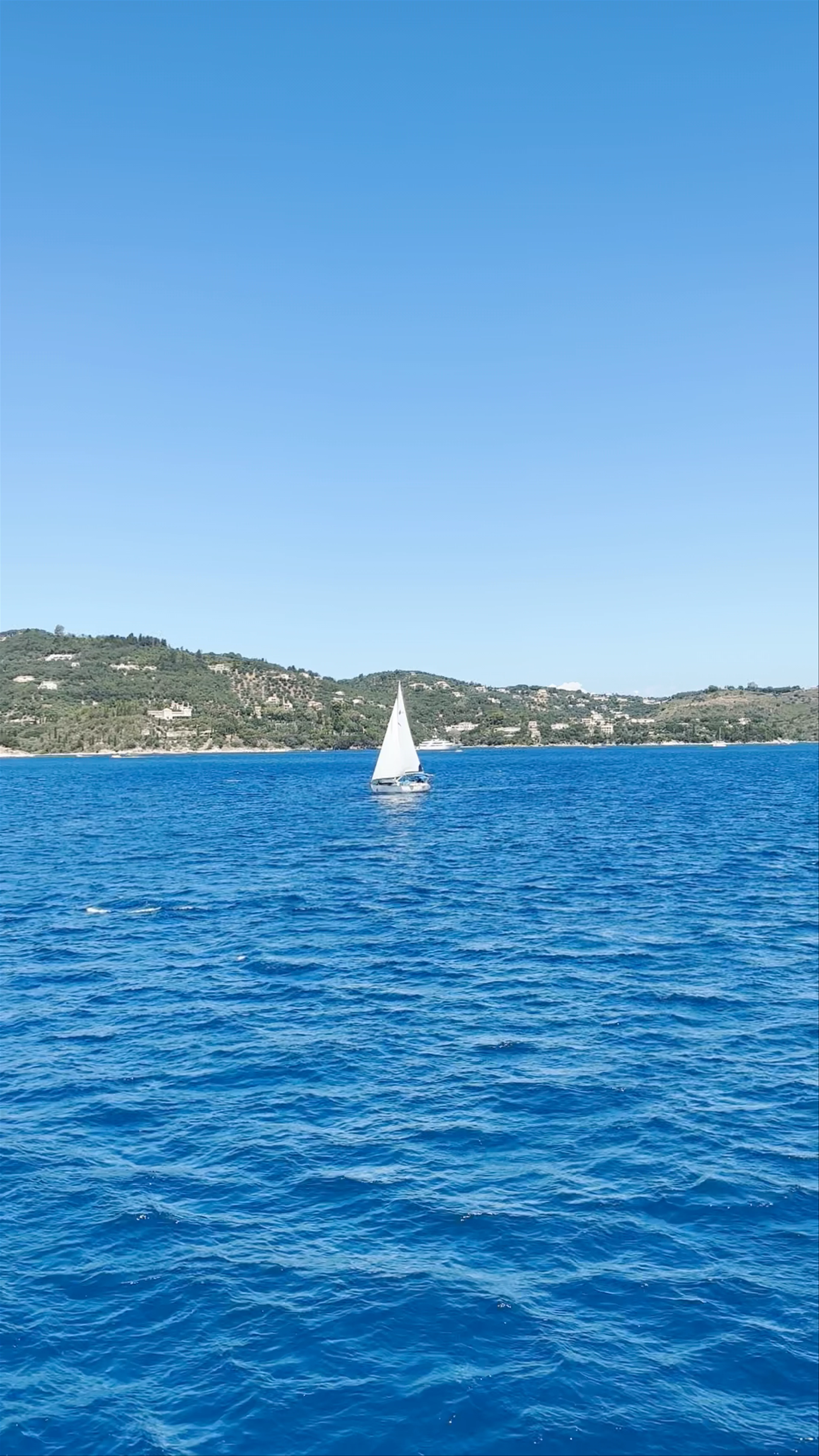 Βράχος Καπαρέλλι Φάρος Περιστερέ
