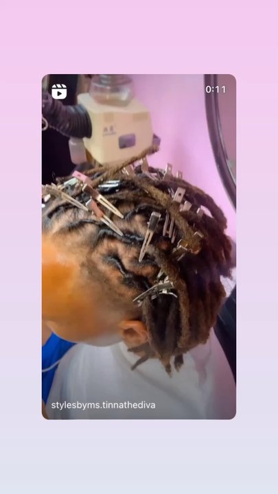 A Diva's Salon - Loc Retwist By A Licensed Master Cosmetologist - Hair Stylists Near Me - Atlanta, Georgia