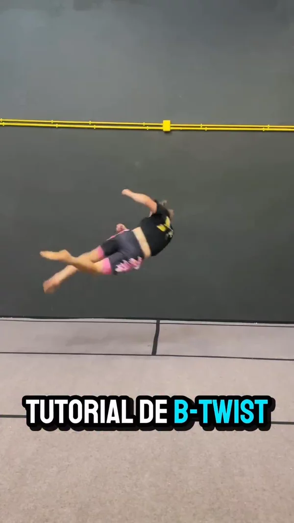 Short: B-Twist Illusion