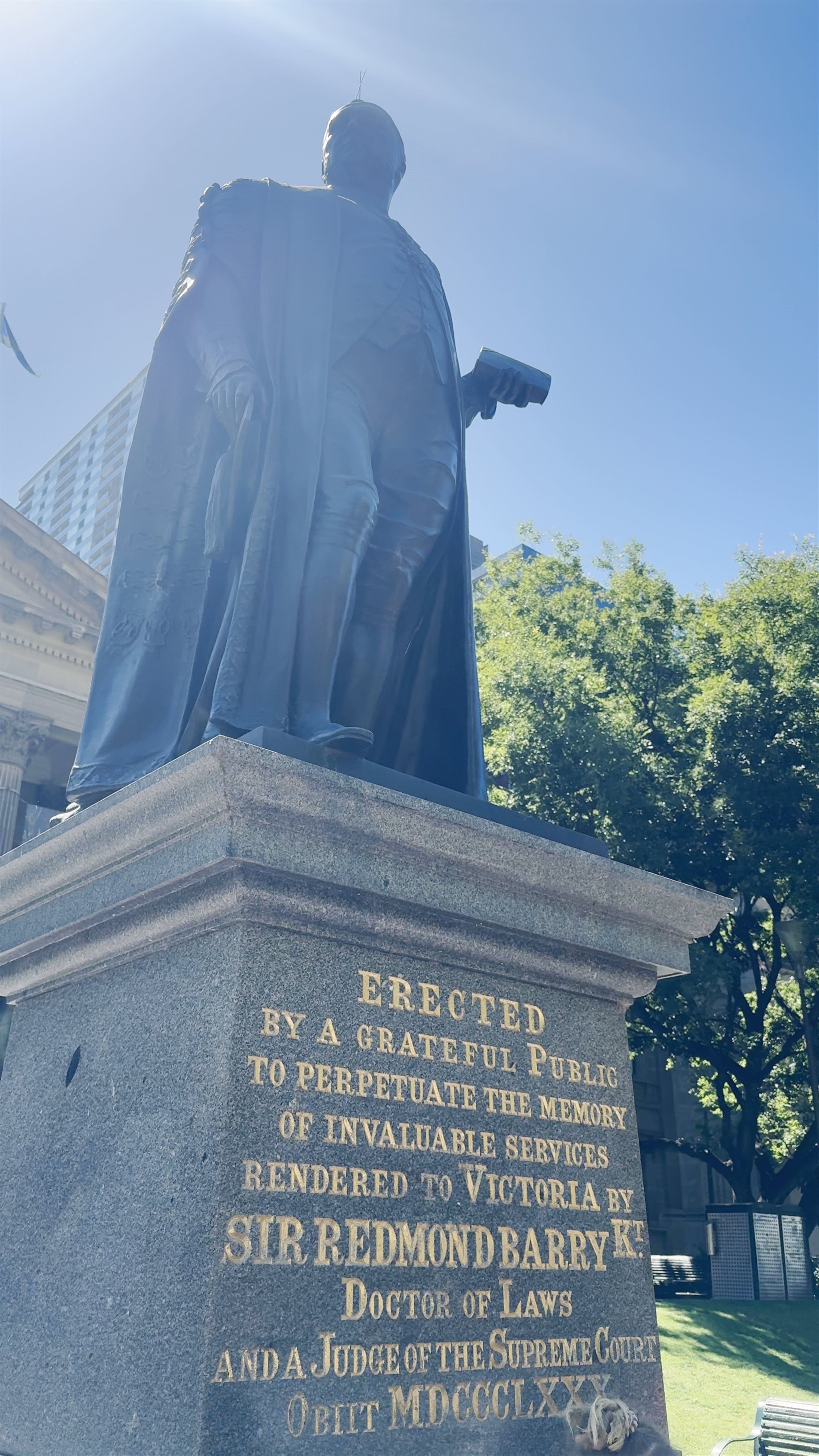Sir Redmond Barry Statue and Surroundings – A Historic Melbourne Landmark