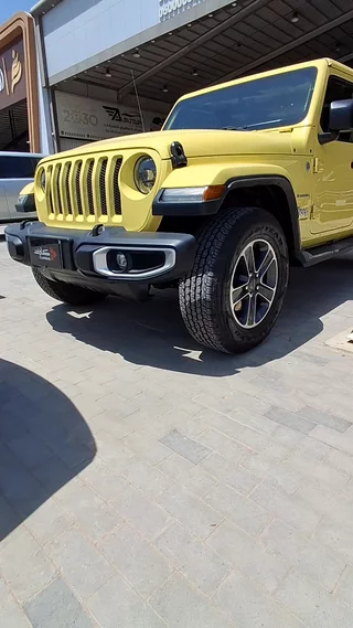 جيب رانجلر Sahara 2023