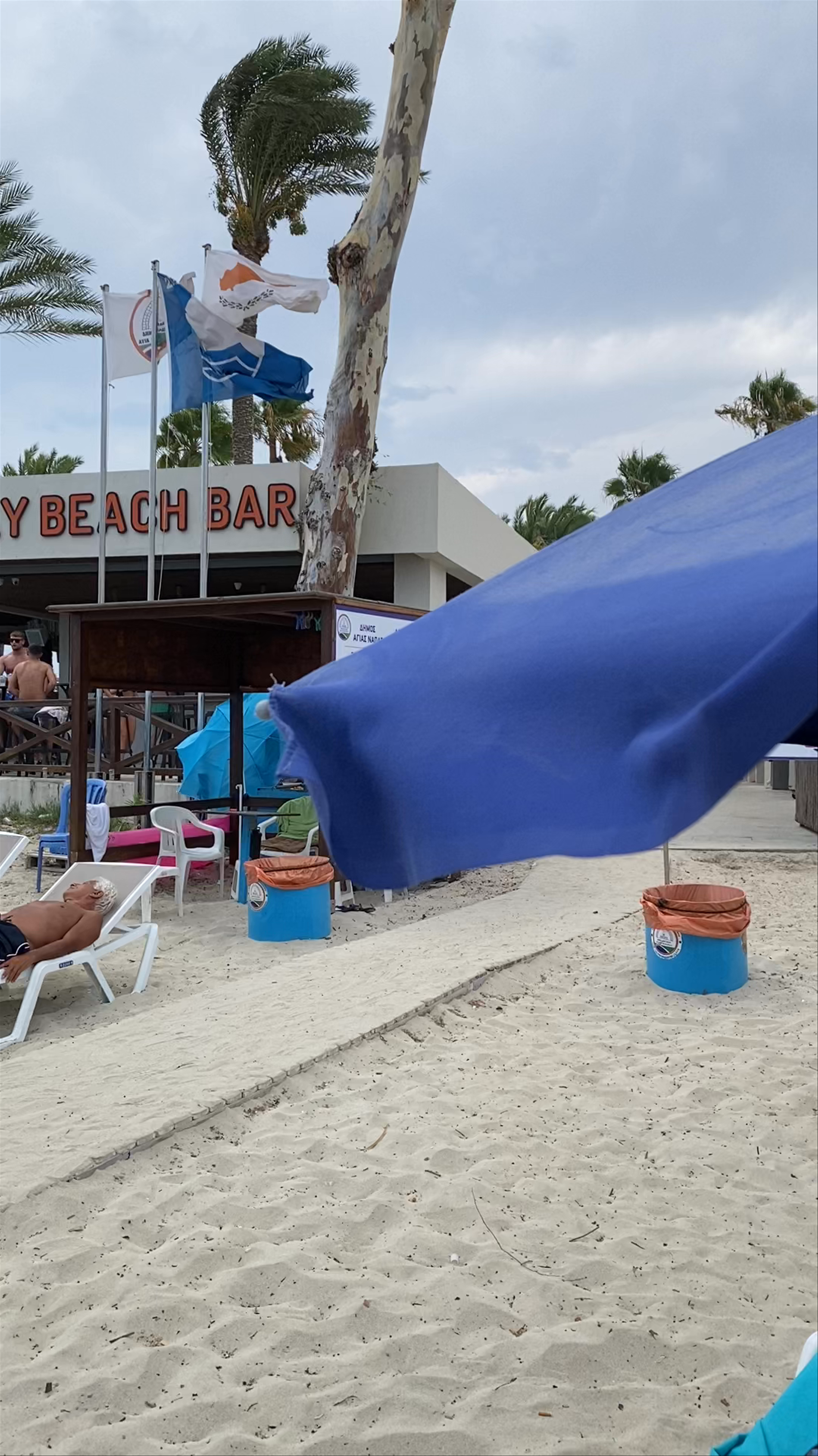 Nissi Bay Beach Bar