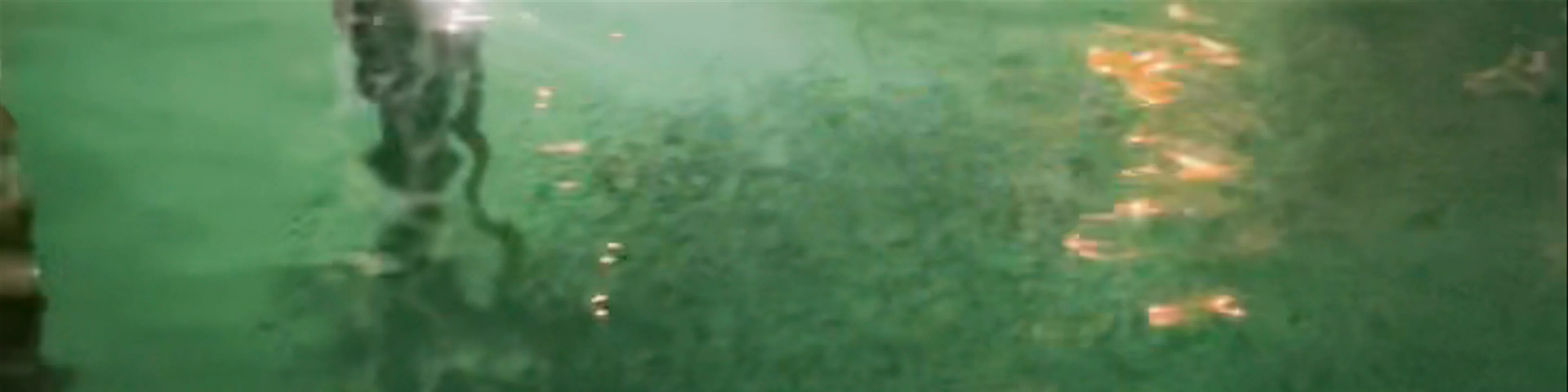 Aqua Lounge